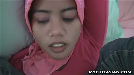 Turysta seksualny wystartował przez telefon z muzułmaninem w dżinsach